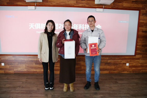 1hnk1nc7tuuir8412 Íþ¿Íµç¾º¡¤(Öйú)VKGAME