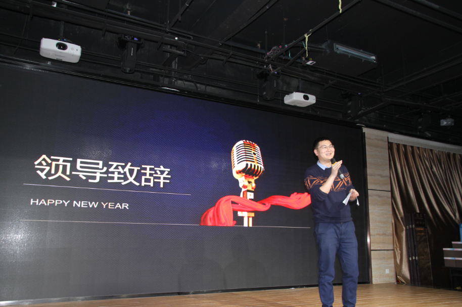 ZUuY1AzxS0eU-rWBEB3lsA ZUuY1AzxS0eU-rWBEB3lsA